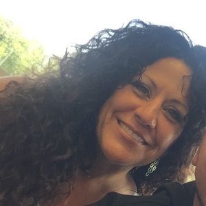 Meet your Posher, Sheri